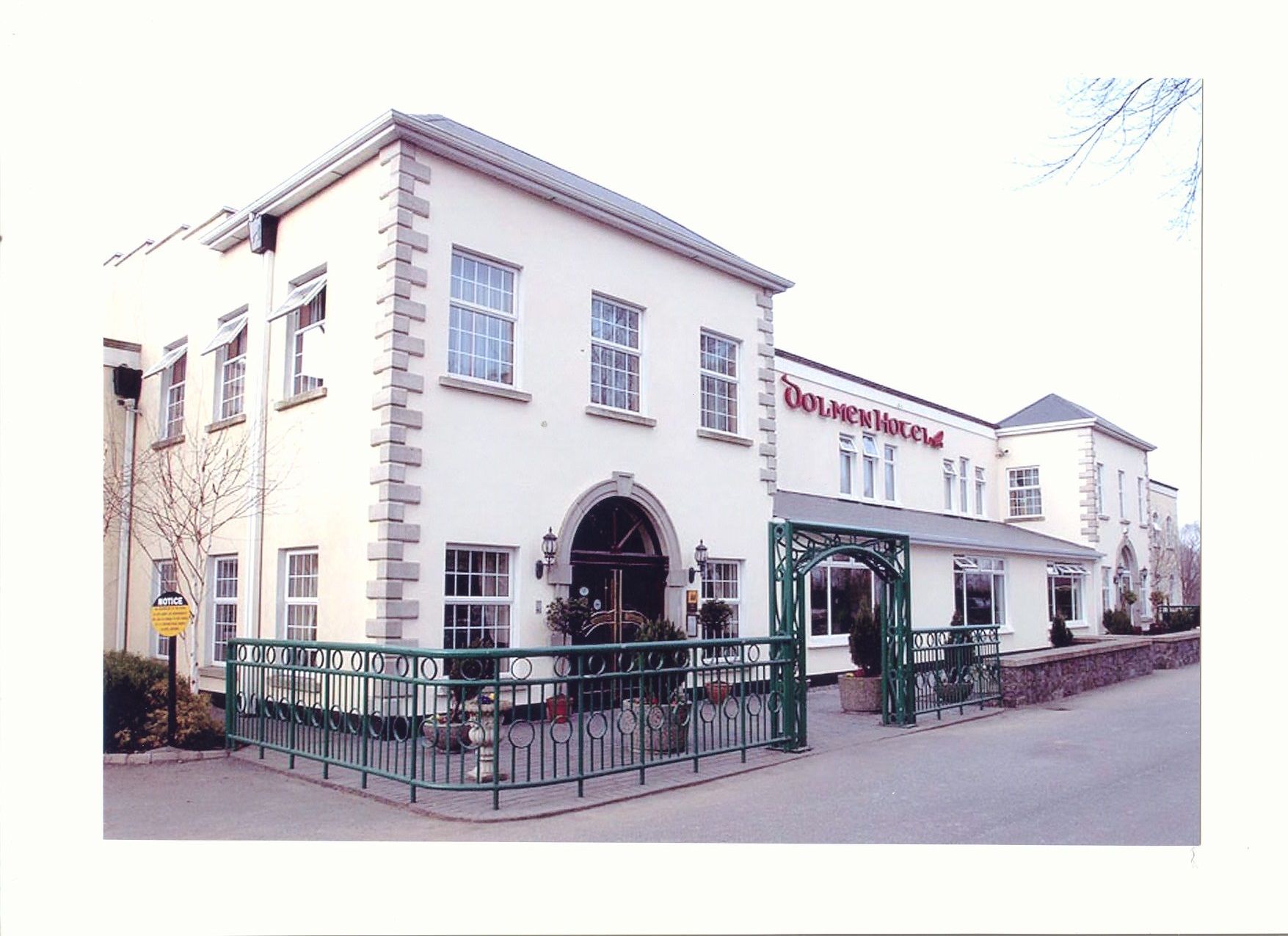 Woodford Dolmen Hotel Carlow Exteriör bild